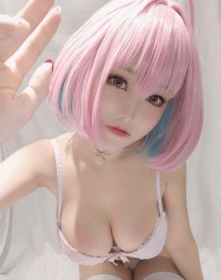 秋霞偷拍_暖暖免费观看视频